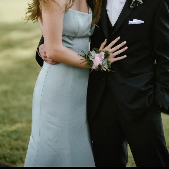 light blue/teal prom dress - Picture 4 of 5